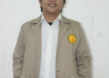 Wakil Ketua Eksternal DPC Pernah Pematangsiantar, Andry Napitupulu saat diwawancarai reporter Indigonews, Sabtu (11/3).