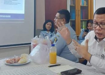 Direktur Yankomas, Pagar Butarbutar saat rapat bersama Kemenkopolhukam, Selasa (14/3).