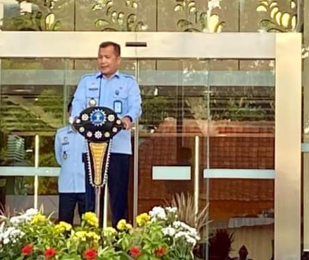 Plt Dirjen HAM, Dr. Dhahana Putra saat menjadi pembina apel pagi, Senin (20/3).