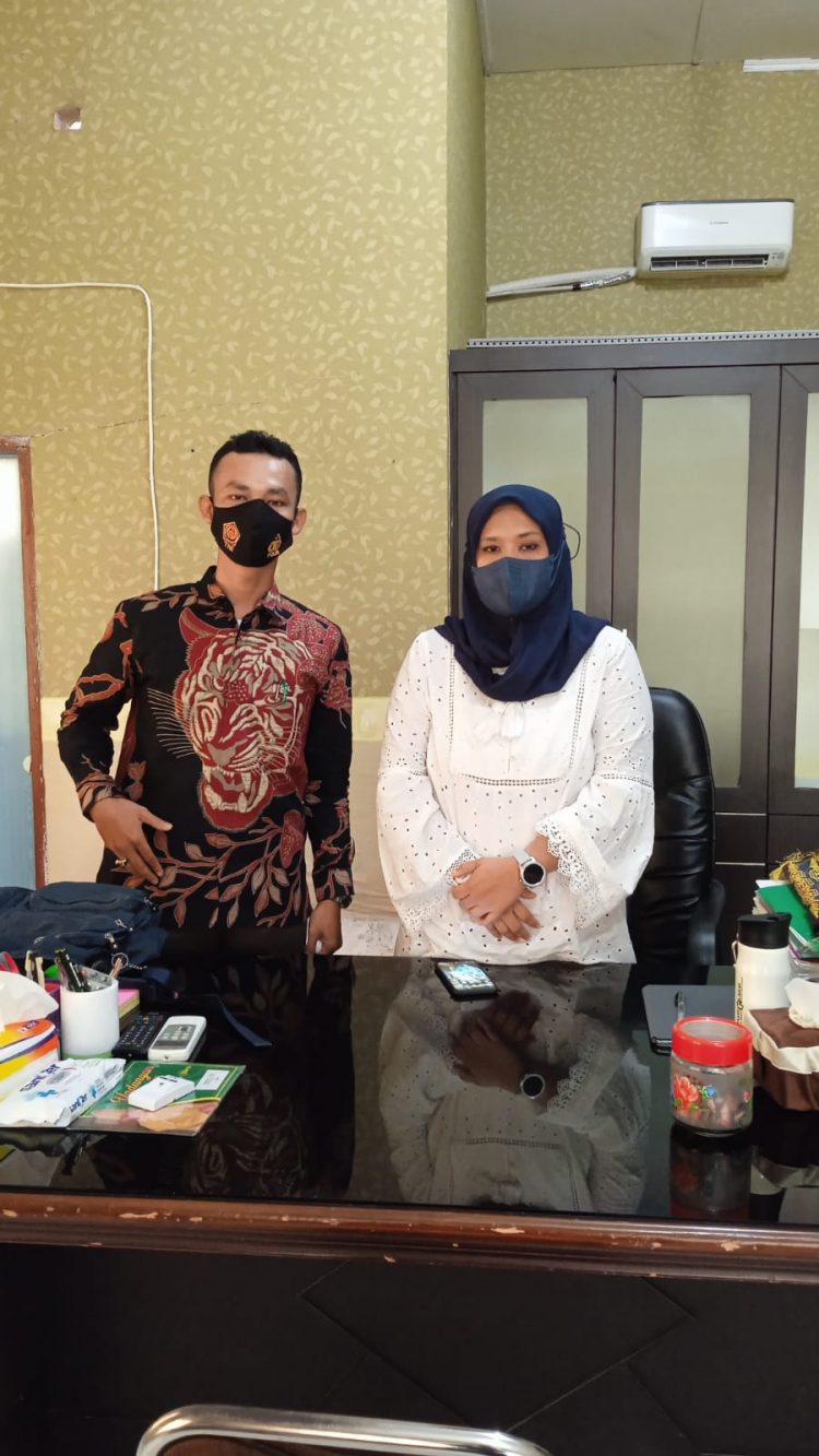 Kadis DPMD Serdang Bedagai, Sri R S.Sos, M.Si saat dijumpai di kantornya, Rabu (5/4).