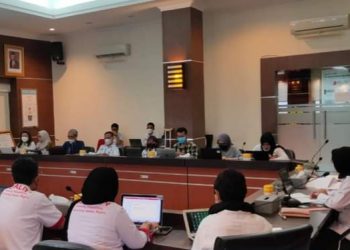 Sekretaris Direktorat Jenderal HAM, Aman Riyadi saat pimpin rapat lanjutan IHAMI, Rabu (5/4).