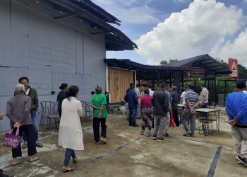 Sidang lapangan atas gugatan tanah leluhur keturunan Ompu Parhuling Nababan, Jumat (5/5).