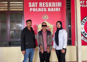 Tersagka, OG saat diamankan di Polres Dairi, Selasa (9/5).