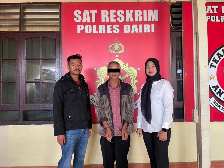 Tersagka, OG saat diamankan di Polres Dairi, Selasa (9/5).