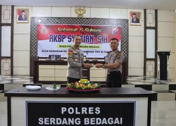 Kapolres Serdang Bedagai, AKBP. Oxy Yudha Pratesta SIK saat upacara kenaikan pangkat Wakapolres Sergei dari Kompol menjadi AKBP, Rabu (31/5).