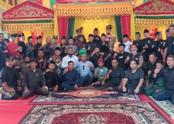 LAM dan PKT Kepri saat damainakan pihak yang berseteru, Jumat (2/6).