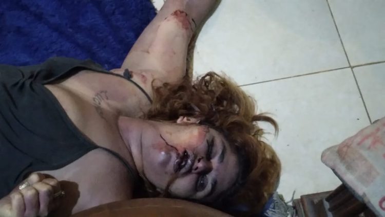 Disni Kaur saat ditemukan tewas bersimbah darah dirumah kontraknya, Rabu (7/6).