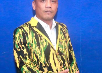 Erwin Angkat menjabat Sekretaris DPD AMPG Dairi, Kader FKPPI, Kader NU Kabupaten Dairi, Pengurus Gema Sicike cike, Sabtu (17/6).