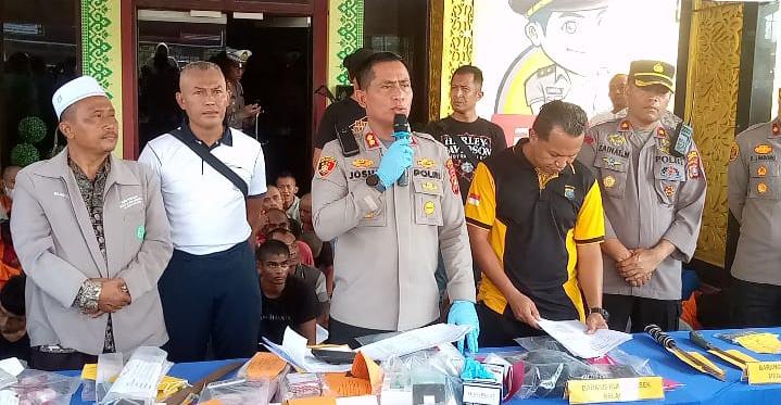 Polres Pelabuhan Belawan saat konferensi pers pengungkapan 48 kasus, Selasa (20/6).