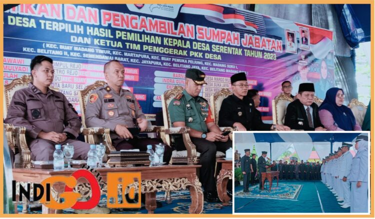 Bupati OKU Timur, Lanosin saat lantik Kades terpilih, Senin (31/7).