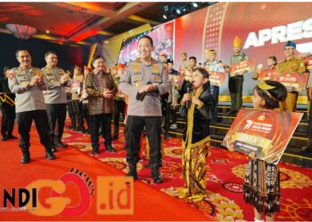 Kapolri, Jendral Sigit saat hadiri acara Awarding Day Apresiasi Kreasi 77 Polri, Rabu (12/7).