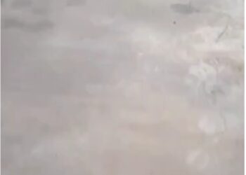 Kondisi rabat beton yang kurang bagus dan di borongkan, Jumat (14/7).