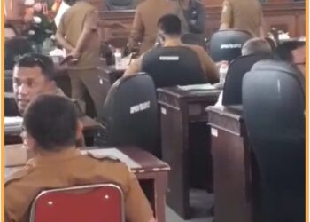 Rapat Banggar TA 2024 Kabupaten Taput yang berbuntug skors 30 Menit, Selasa (8/8).