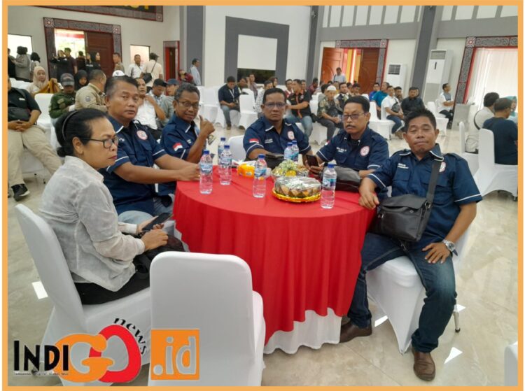 Pengurus SPRI Provinsi Sumut saat hadiri acara Ngeband Bareng Kapolda Sumut, Selasa (15/8).