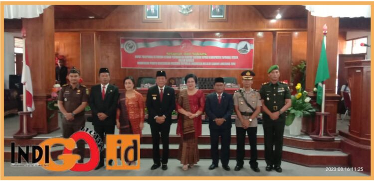 Sidang tahunan istimewa kemerdekaan RI ke- 78 tanpa dihadiri Bupati dan Sekda Taput, Rabu (16/8).