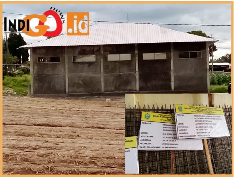 Hasil bangunan rekanan yang disinyalir asal jadi, Sabtu (26/8).