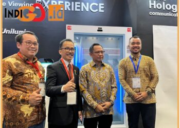 Tito Karnavian didampingi Hoky dan lainya saat pembukaan Event Integrated Technology Event (ITE) 2023, Rabu (30/8).