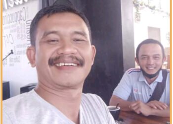 Djonggi Napitupulu bersama reporter Indigonews, Jumat (1/9).