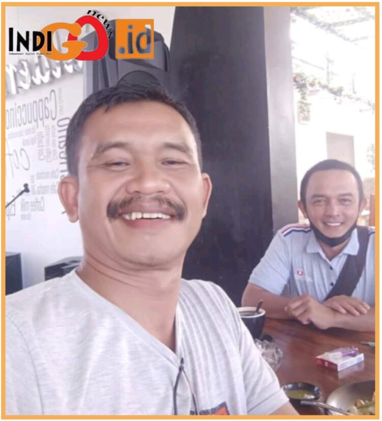 Djonggi Napitupulu bersama reporter Indigonews, Jumat (1/9).