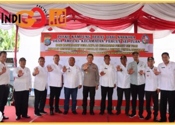 Jajaran Polrestabes Medan saat resmikan kampung narkoba, Kamis (31/8).