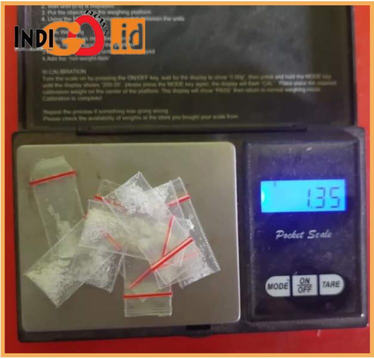 Sabu dan timbangan digital yang berhasil diamankan Polda Sumut dan Polres jajaran, Kamis (14/9).