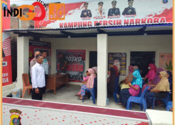 Wakil Direktur Reserse Narkoba Polda Sumatera Utara, AKBP. Famudin SIK, MH beserta Tim saat hadiri giat penilaian Kampung Bebas Narkoba di Desa Sekip, Kecamatan Lubuk Pakam, Kabupaten Deliserdang, Sabtu (16/9).