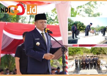 Bupati OKU Timur saat pimpin upacara Hari Kesaktian Pancasila, Minggu (1/10).