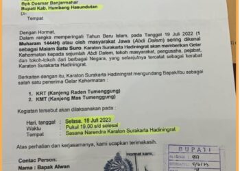 Surat undangan Karaton Surakarta Hadiningrat, Minggu (15/10).