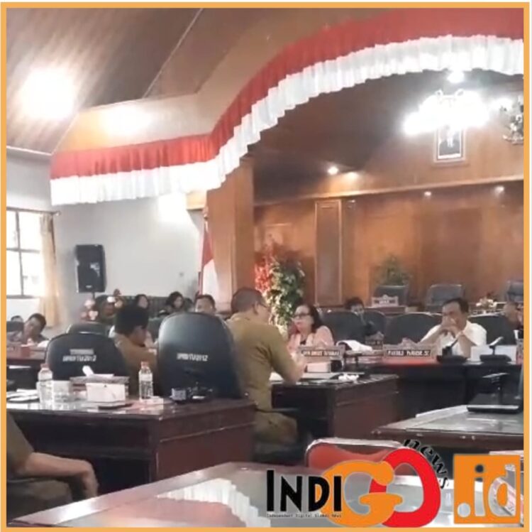 Saat sidang paripurna R APBD TA 2023, Selasa (14/11).