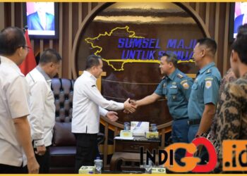 Danlanal Palembang, Kolonel Laut (P) Sandy Kurniawan saat bertemu Penjabat (Pj) Gubernur Sumatera Selatan, Rabu (15/11).