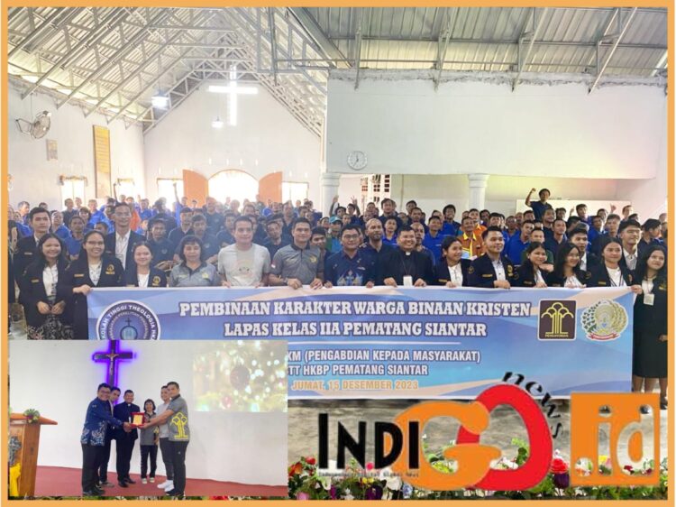 Pengabdian Kepada Masyarakat STT HKBP Pematangsiantar dipimpin Pdt. Pulo Aruan dan Pdt. Riki Hasibuan saat pembinaan di Lapas Kelas IIA Pematangsiantar, Jumat (15/12).