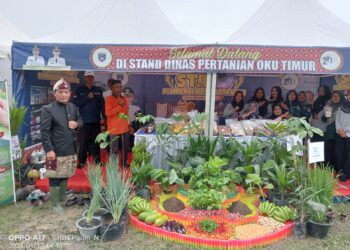 Stand Dinas Pertanian OKU Timur pada HUT Kabupaten OKU Timur ke- 20, Rabu (17/1).