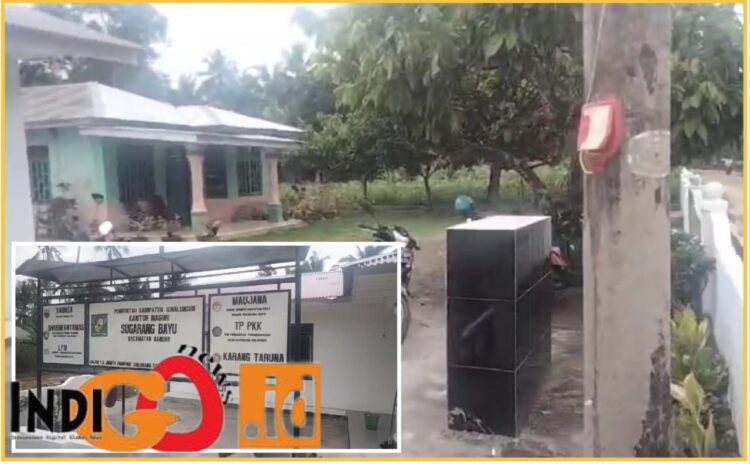 Kantor Pangula Nagori Sugaran Bayu dan dudukan neon box yang belum terpasang sudah lewat tahun anggaran, Senin (29/1).