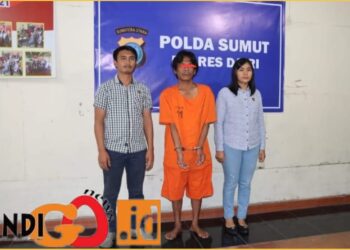 Japordin, tersangka pencabulan saat diamankan di Mapolres Dairi, Kamis (1/2).