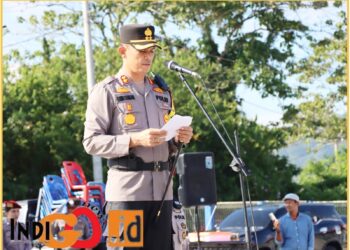 Kapolres Tapanuli Utara, AKBP. Ernis Sitinjak SH, SIK saat pimpin apel gelar pengamanan Pemilu, Selasa (13/2).