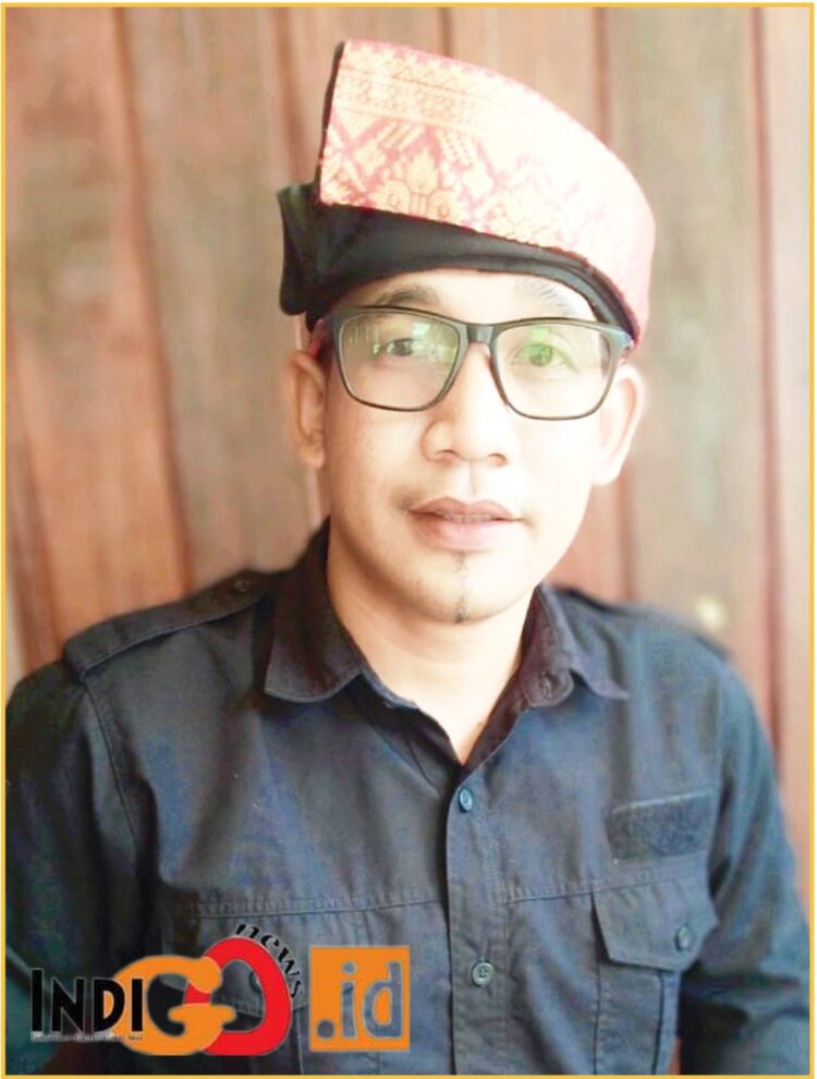 Mansyur, saksi Partai PKS saat membeberkan dugaan kecurangan di TPS 2 dan 5, Rabu (21/2).