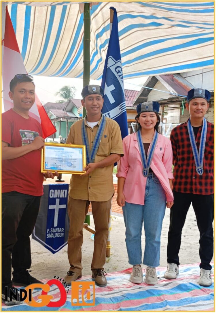 GMKI Cabang Pematangsiantar - Simalungun saat meresmikan Rumah Belajar, Senin (24/2).