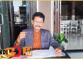 Advokat IWARAS, Hendri Simarmata SH saat di Pamatang Raya, Rabu (10/4).