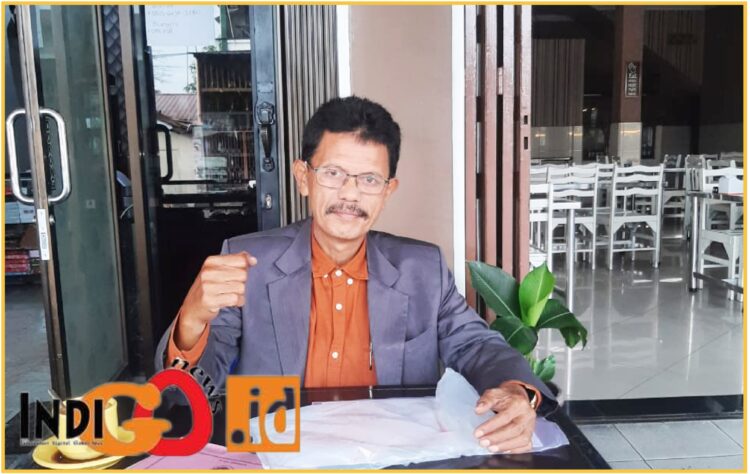 Advokat IWARAS, Hendri Simarmata SH saat di Pamatang Raya, Rabu (10/4).