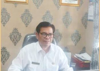 Marudin Sianturi S.Pd, Kepala SMKN 1 Sidikalang, Jumat (14/6).