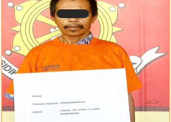 PS saat diamankan di Mapolres Dairi, Jumat (28/6).