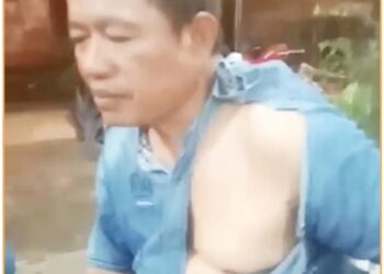 Irwamsyah saat dikeroyok puluhan OTK di depan Polda Sumut, Senin (23/9).