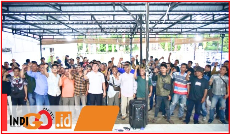 Mangatas Silalahi dan ratusan Abang Ojol saar deklarasi dukungan, Minggu (6/10).