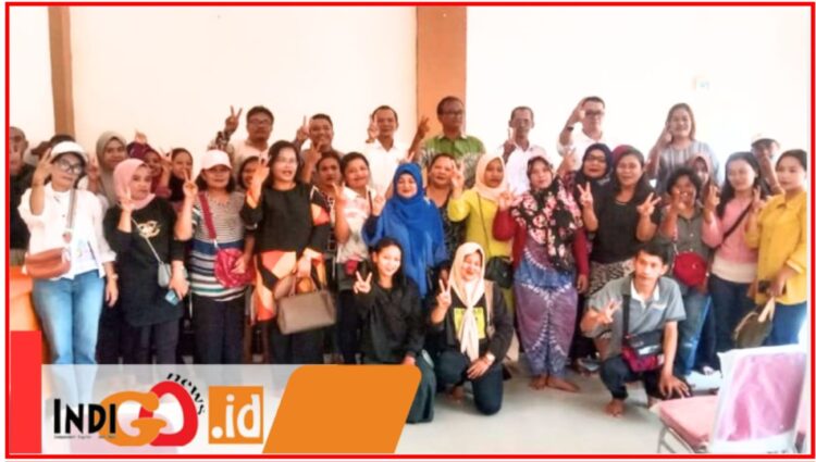 Ketua dan Sekretaris EBS, Rudiarman Purba. MPd dan Wallferry S.Sos, bersama Penasehat EBS Jan Surya Garingging dan Bendahara Rosnelly Girsang.