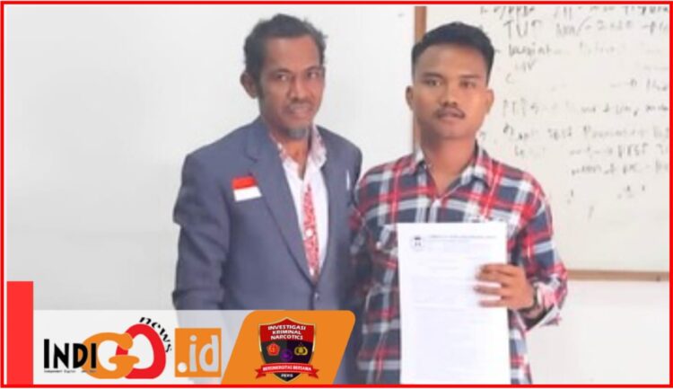 Ketua LPA Kabupaten Simalungun, Mansur Panggabean SH bersama Ahmad Fauzan, Kamis (24/10).