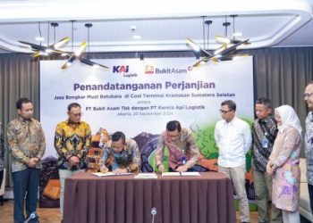 Bukit Asam (PTBA) dan KAI Logistik Teken Kerja Sama Jasa Bongkar Muat Batu Bara