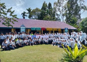 Polres Muara Enim : Sosialisasi SMA Kemala Taruna Bhayangkara Mencetak Generasi Muda Berintegritas