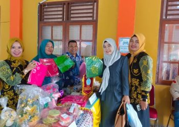 Anggota DPRD Muara Enim, Sheri Yosy Maser, Hadiri Musrenbang Kecamatan Ujanmas dan Tinjau UMKM