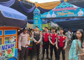 Polisi Amankan Pasar Ramadhan di Masjid Agung Muara Enim
