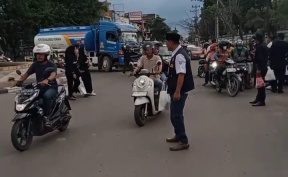 Dihari ke16 Ramadhan, GASS Muara Enim Bagikan Paket Sembako